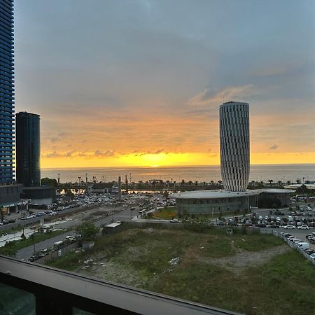 Апартамент У Моря Batumi Luaran gambar